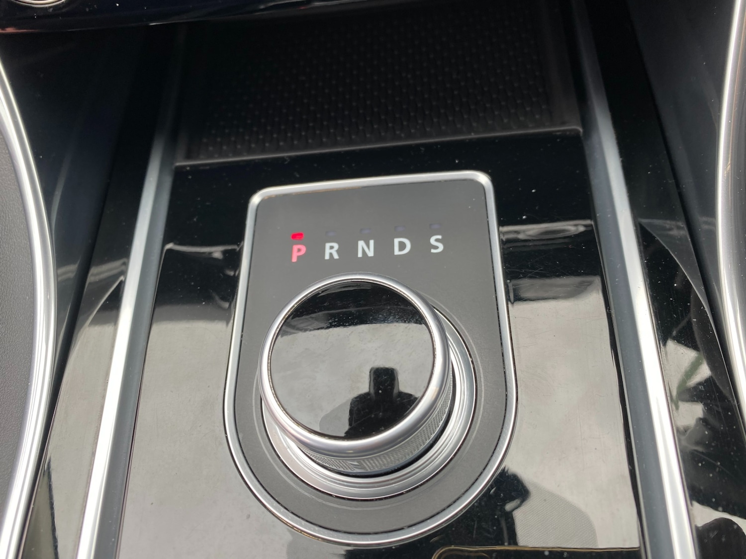 Used Jaguar XE 2016 for sale - 77675776: Photo 35