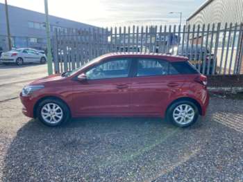 Used Hyundai i20 2017 for sale - 69713643: Photo