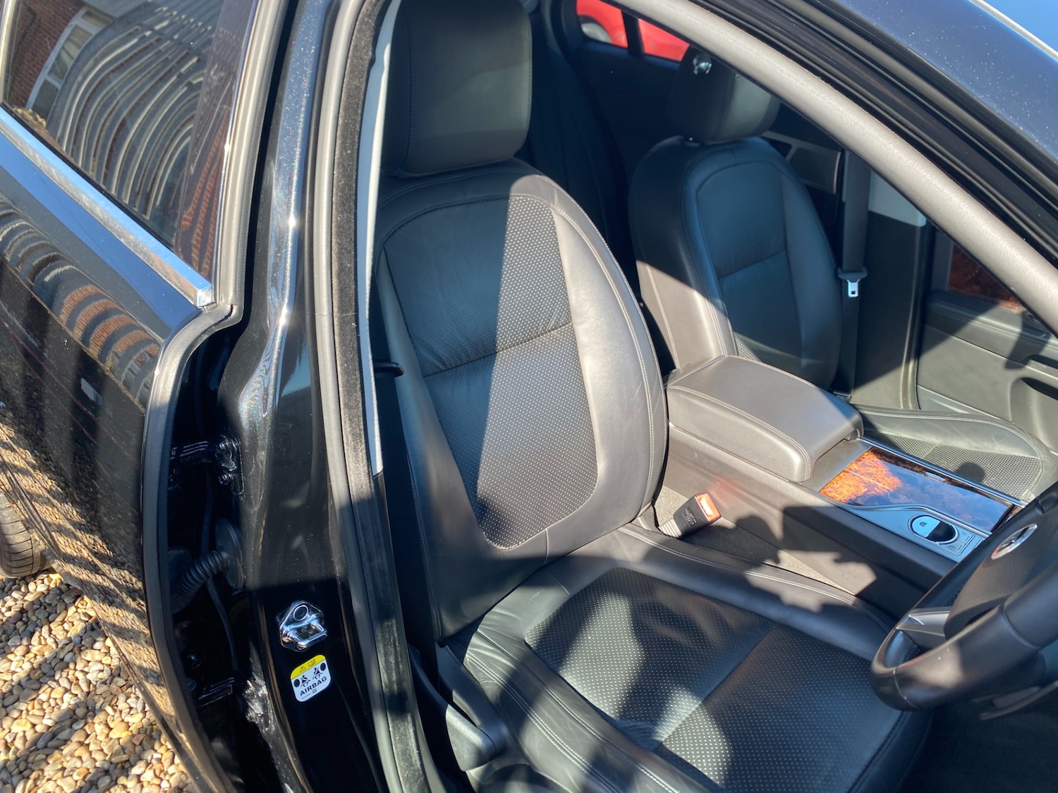 Used Jaguar XF 2010 for sale - 77931679: Photo 10