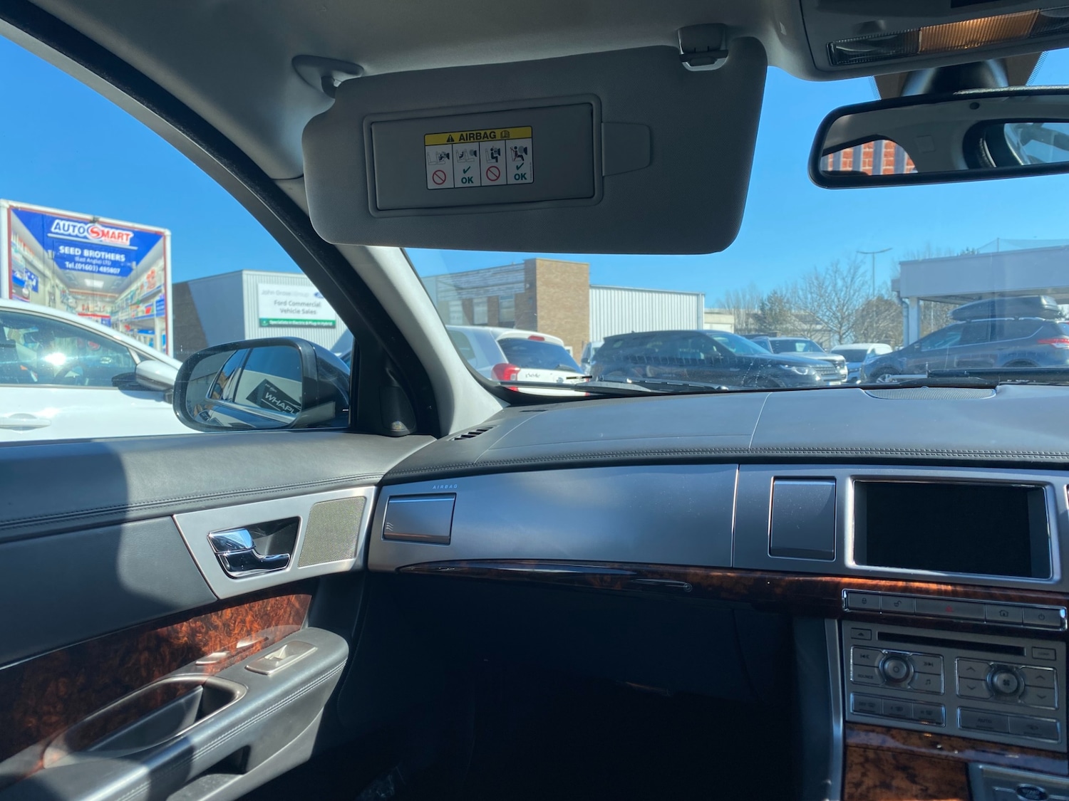 Used Jaguar XF 2010 for sale - 77931679: Photo 14