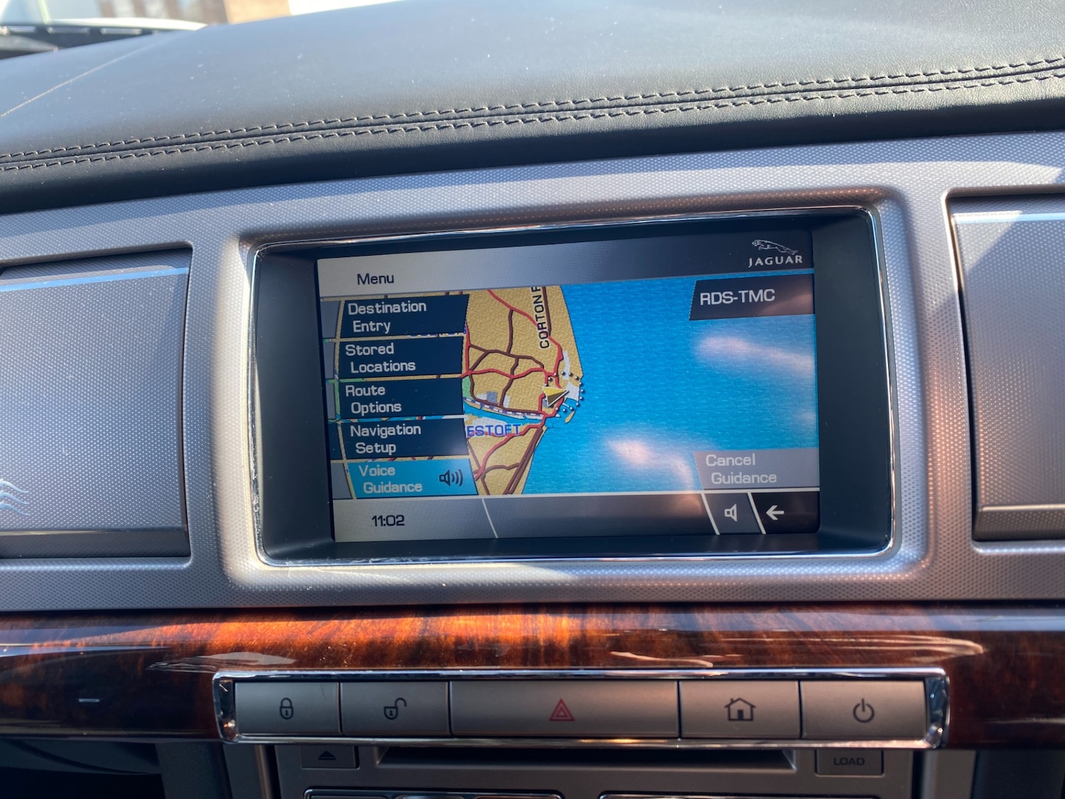 Used Jaguar XF 2010 for sale - 77931679: Photo 23