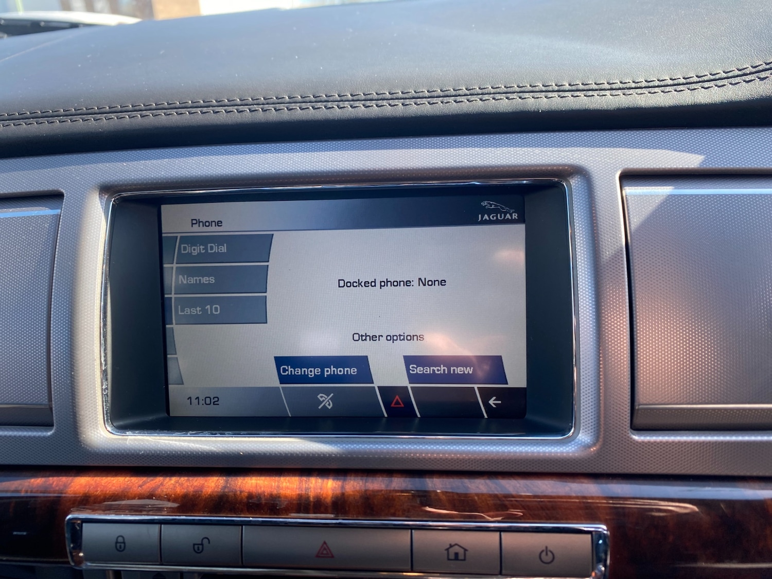 Used Jaguar XF 2010 for sale - 77931679: Photo 24