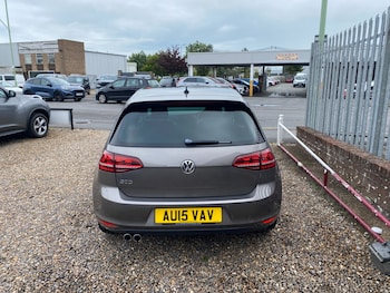 Used Volkswagen Golf 2015 for sale - 75406133: Photo