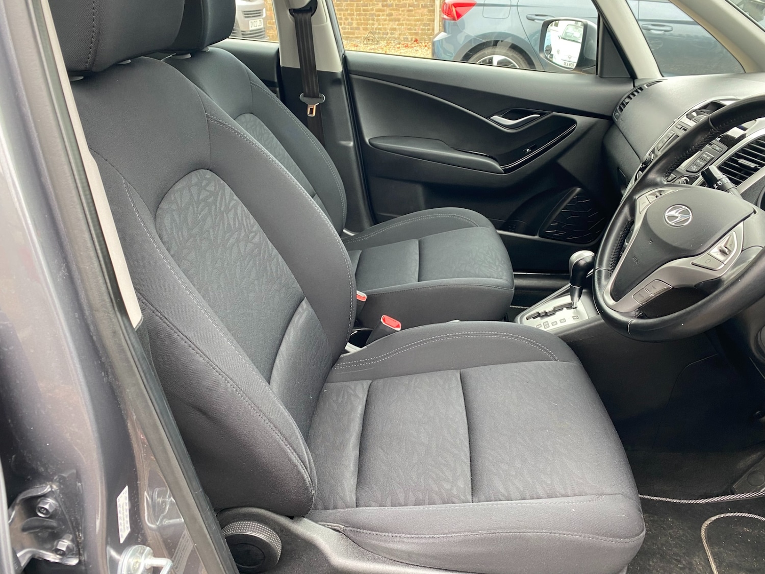 Used Hyundai Ix20 2015 for sale - 76265385: Photo 13