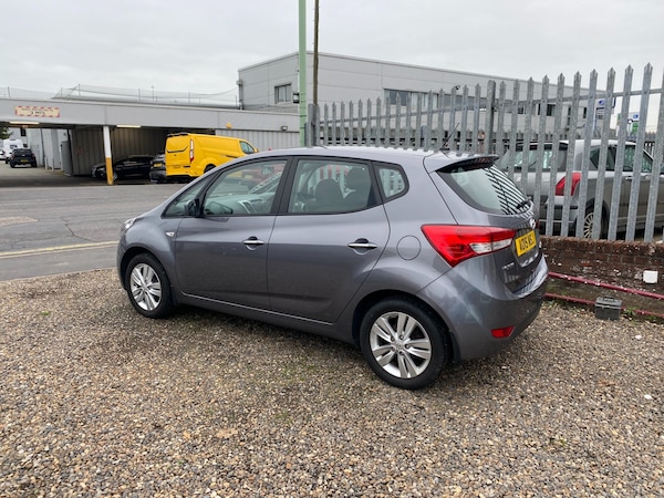 Used Hyundai Ix20 2015 for sale - 76265385: Photo 3