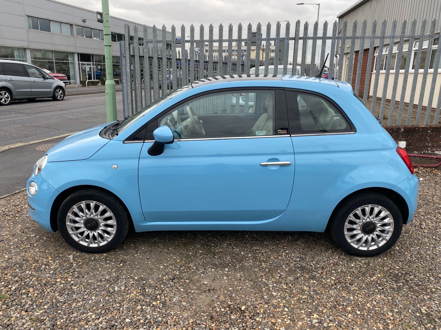 Used Fiat 500 2016 for sale - 76196156: Photo 2