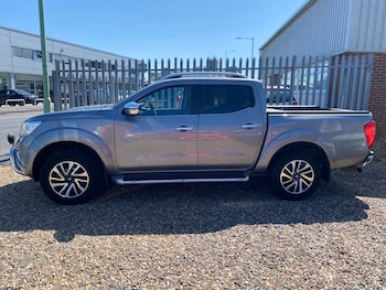 Used Nissan Navara 2018 for sale - 78508344: Photo
