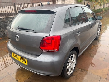 Used Volkswagen Polo 2011 for sale - 79625802: Photo
