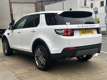 Used Land Rover Discovery Sport 2015 for sale - 78627825: Photo