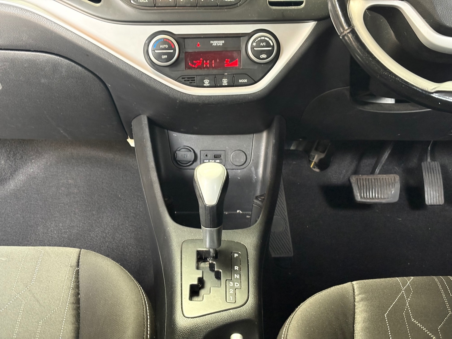Used Kia Picanto 2014 for sale - 78098526: Photo 28