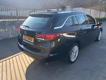 Used Vauxhall Astra 2017 for sale - 78387806: Photo