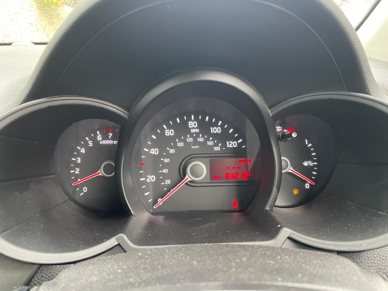 Used Kia Picanto 2014 for sale - 76334946: Photo 9