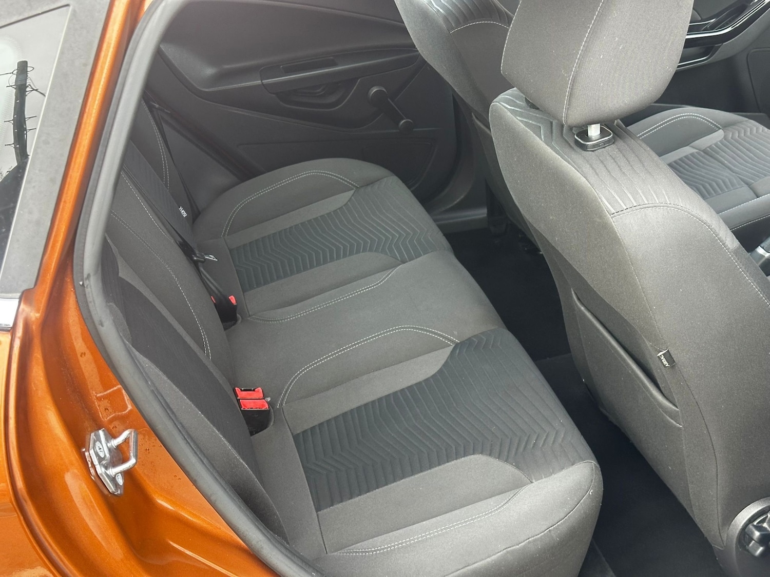 Used Ford Fiesta 2015 for sale - 77884481: Photo 8