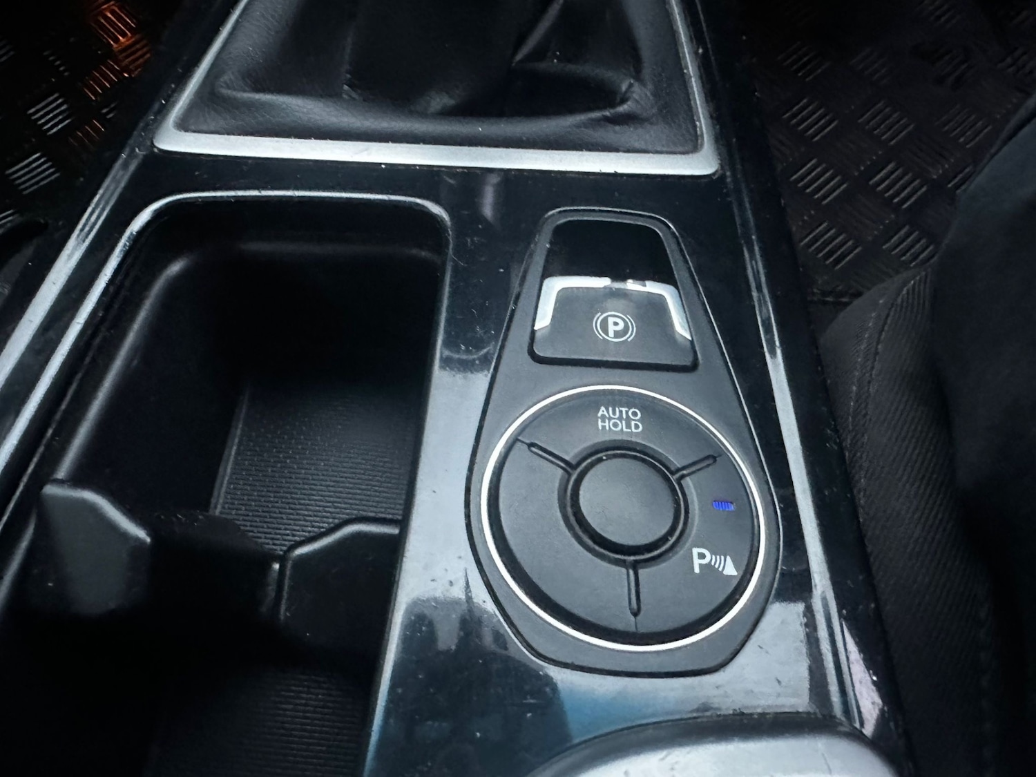 Used Hyundai i40 2015 for sale - 77311420: Photo 8