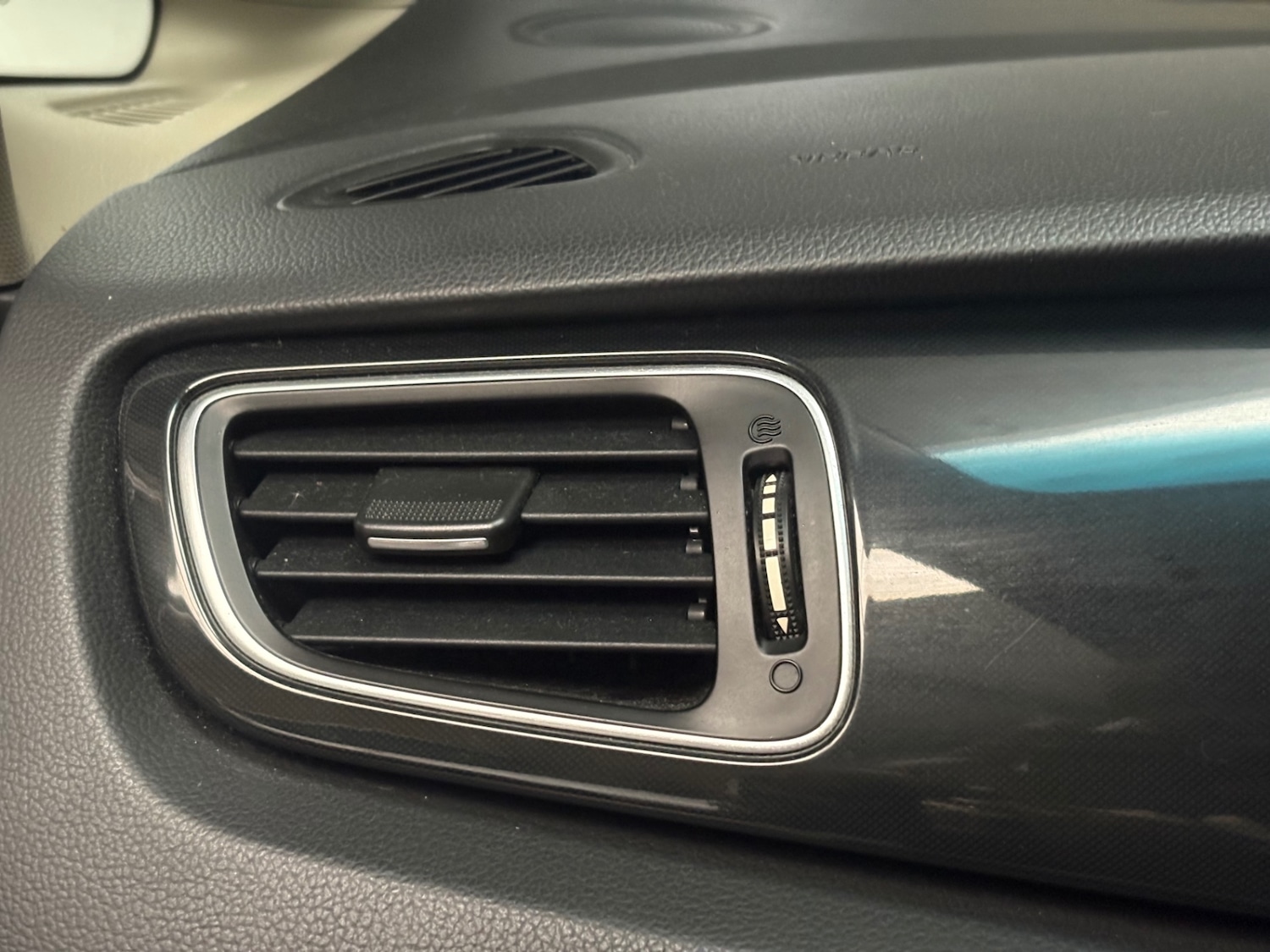 Used Kia Carens 2014 for sale - 76671143: Photo 19