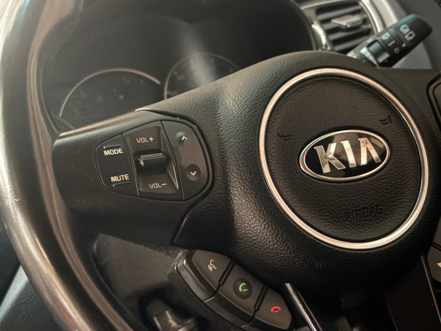 Used Kia Carens 2014 for sale - 76671143: Photo 22