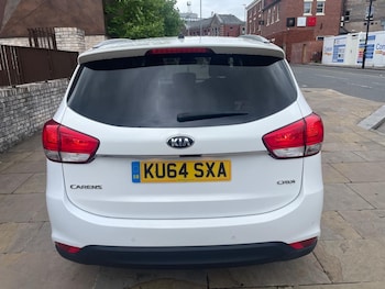 Used Kia Carens 2014 for sale - 76671143: Photo