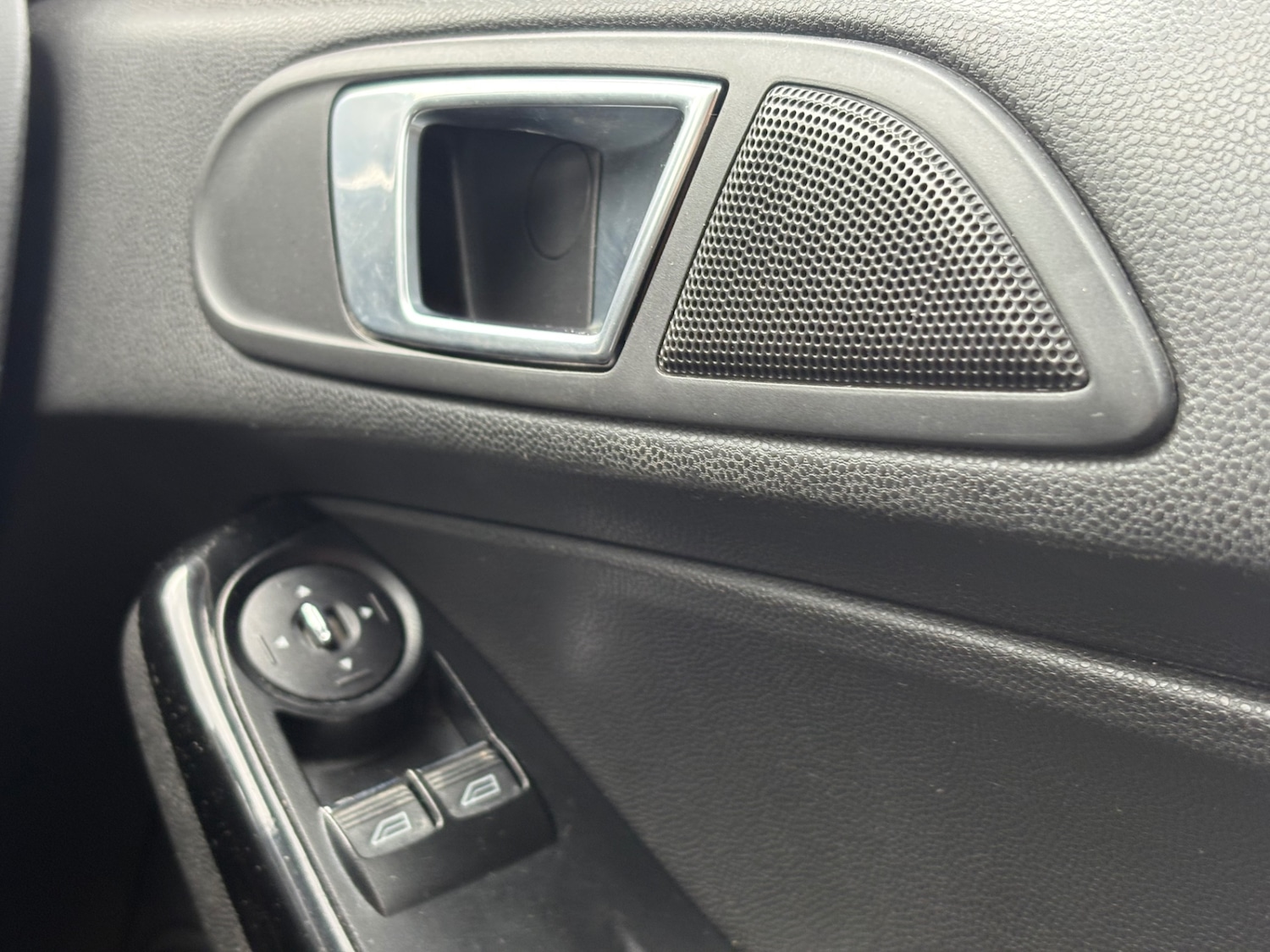 Used Ford Fiesta 2013 for sale - 78097677: Photo 16