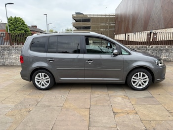 Used Volkswagen Touran 2012 for sale - 78610950: Photo
