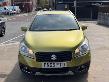 Used Suzuki SX4 S-Cross 2015 for sale - 79427232: Photo