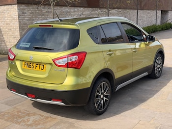 Used Suzuki SX4 S-Cross 2015 for sale - 79427232: Photo