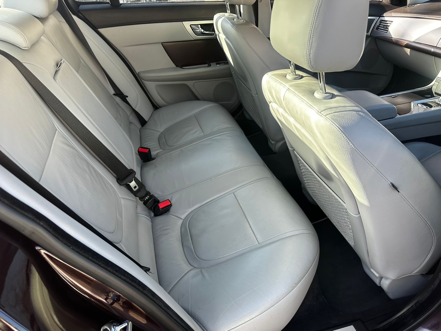 Used Jaguar XF 2011 for sale - 77394922: Photo 8