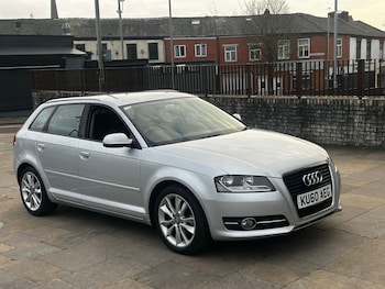 Used Audi A3 2010 for sale - 77942172: Photo