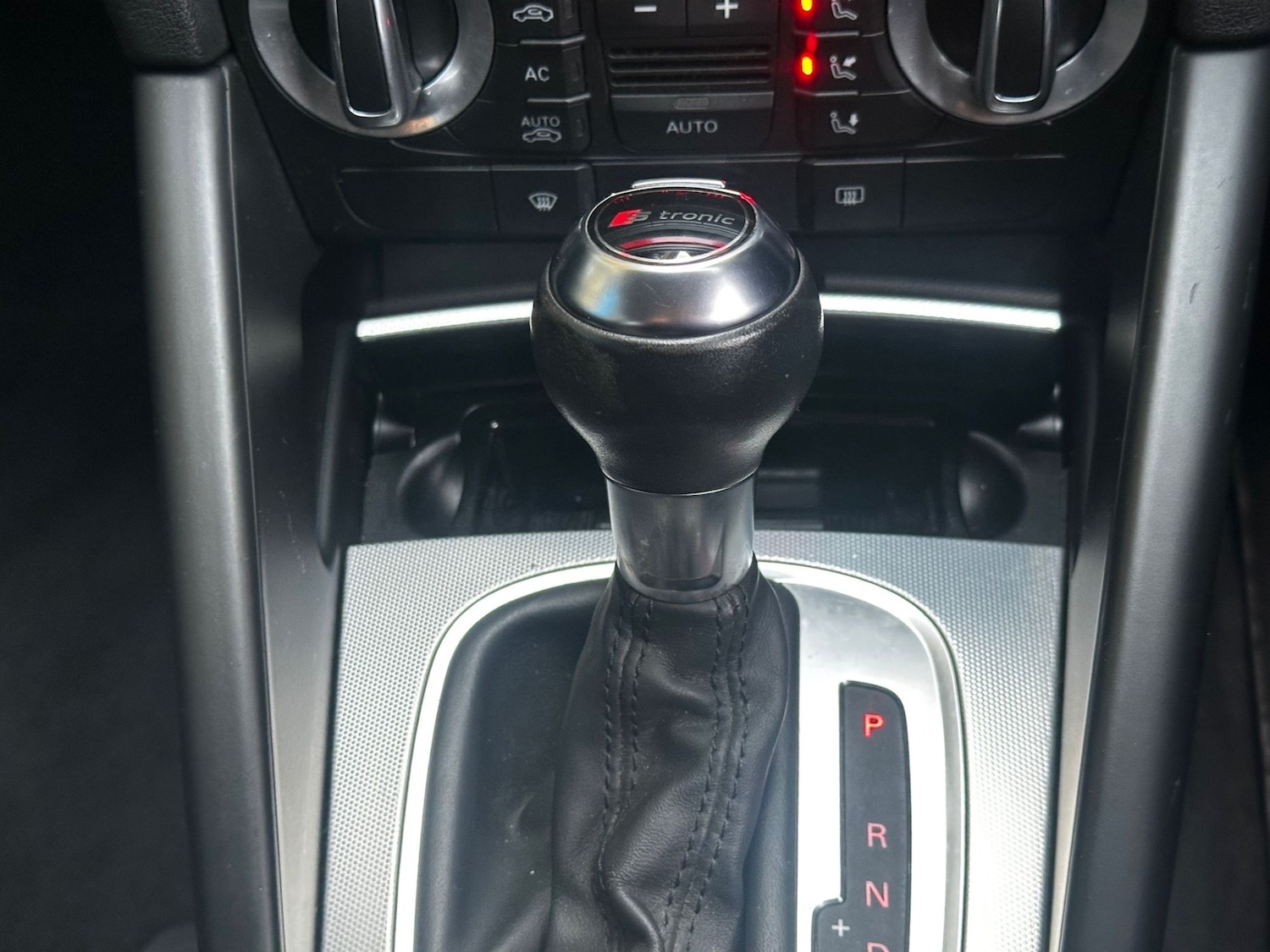 Used Audi A3 2010 for sale - 77942172: Photo 7