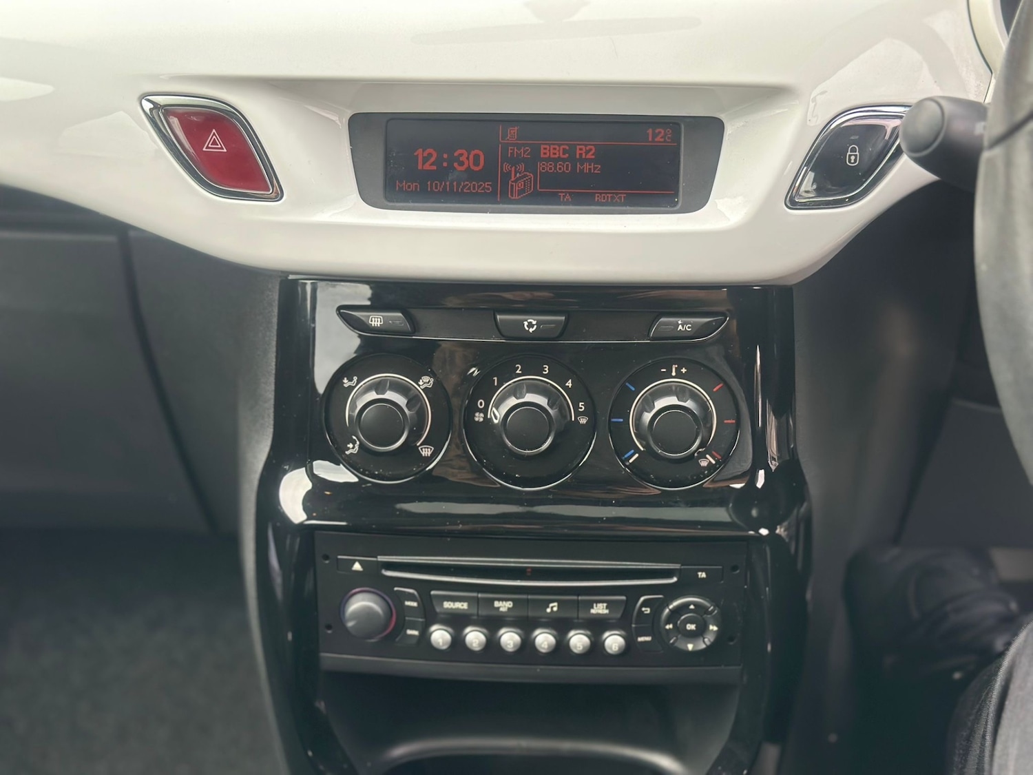 Used Citroen C3 2014 for sale - 76536898: Photo 11