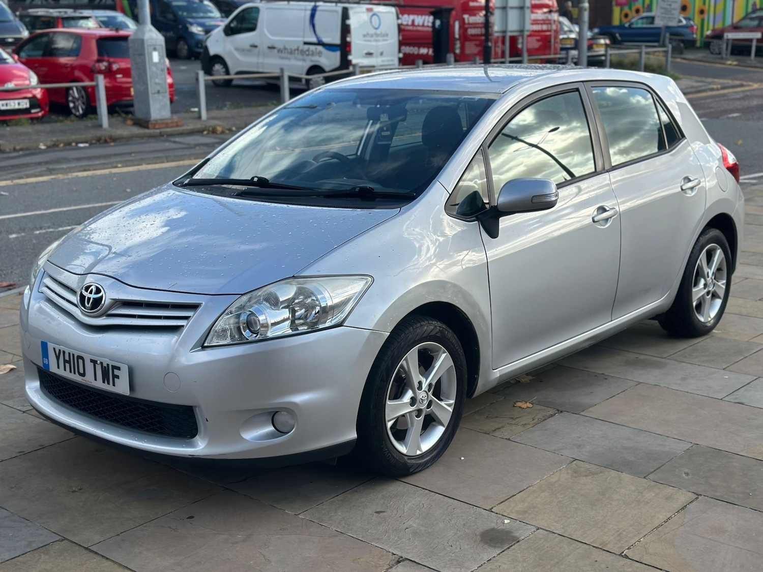 Used Toyota Auris 2010 for sale - 76427865: Photo 3