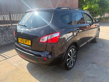 Used Nissan Qashqai+2 2013 for sale - 79304380: Photo