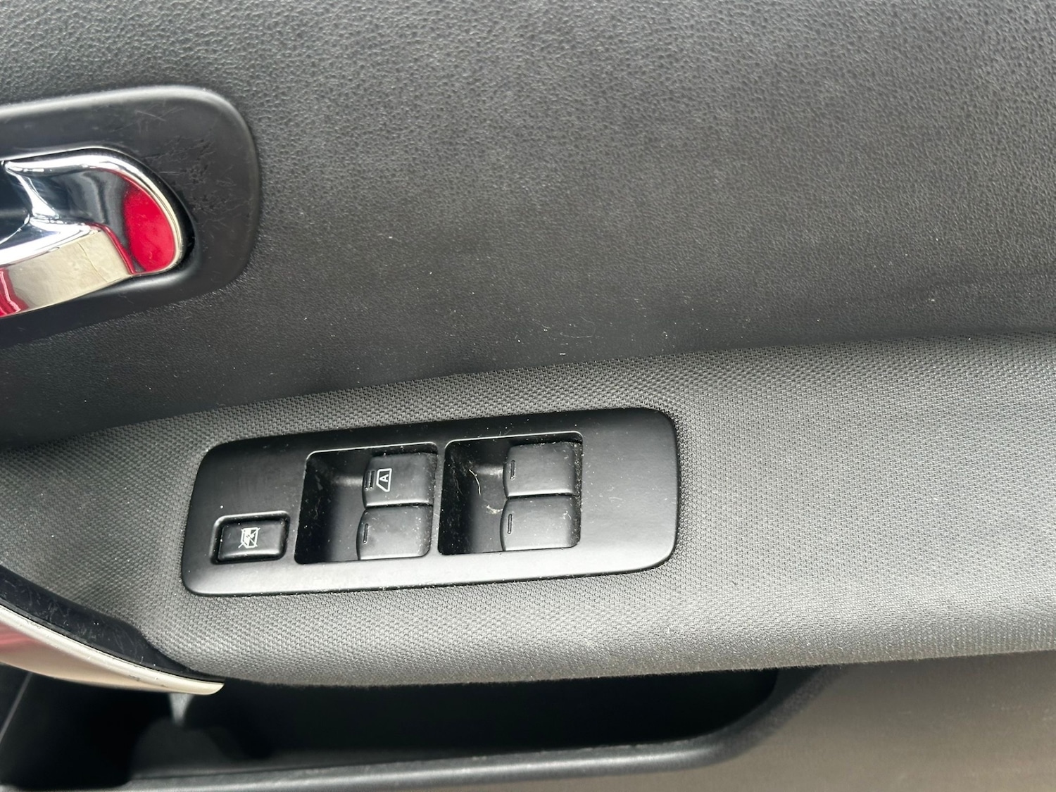 Used Nissan Qashqai 2012 for sale - 77942189: Photo 10