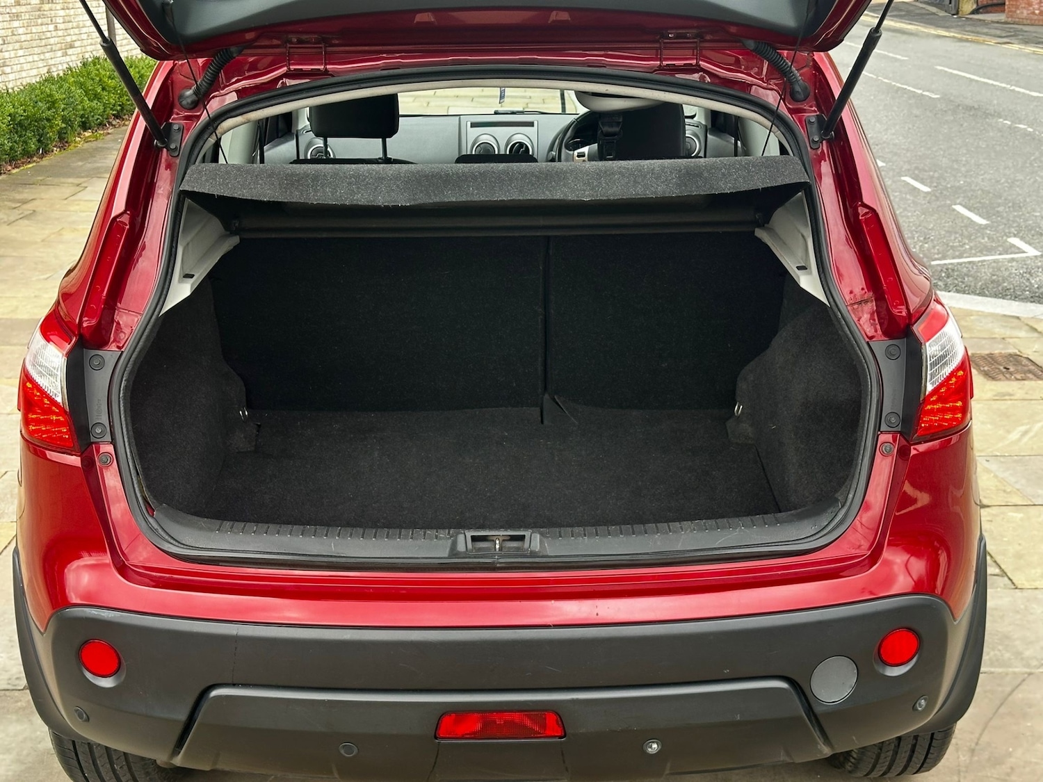 Used Nissan Qashqai 2012 for sale - 77942189: Photo 7