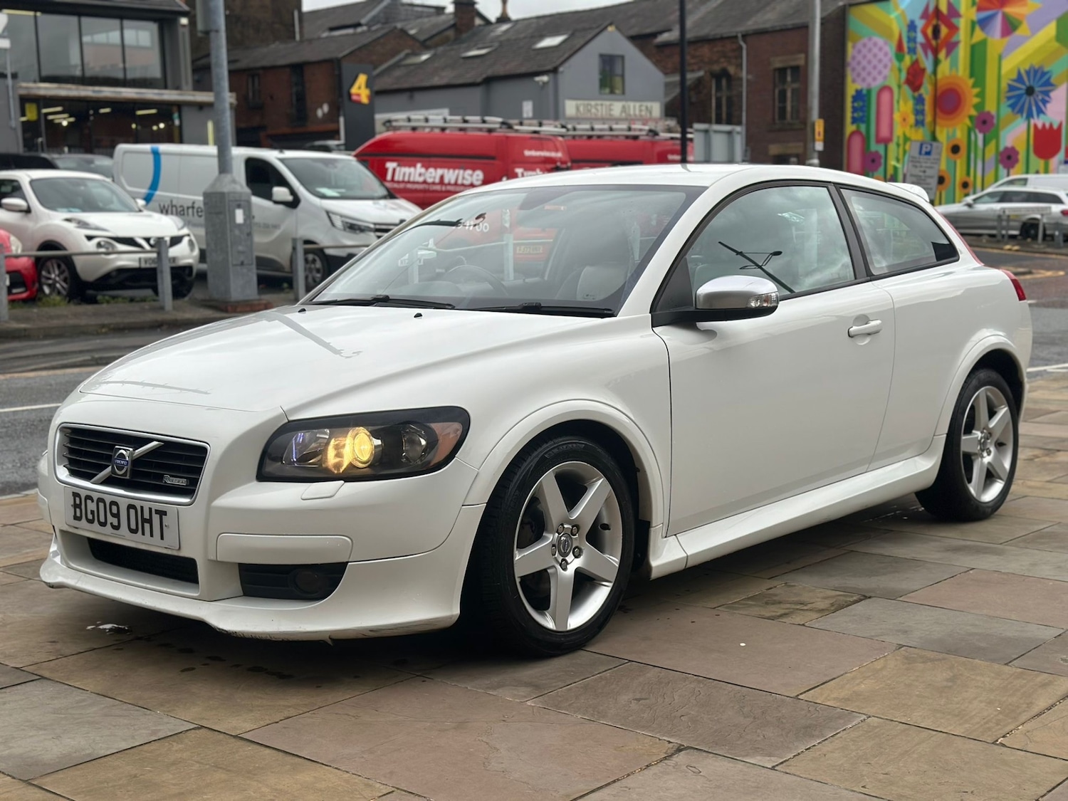 Used Volvo C30 2009 for sale - 76477347: Photo 3