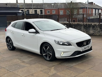 Used Volvo V40 2014 for sale - 78097596: Photo