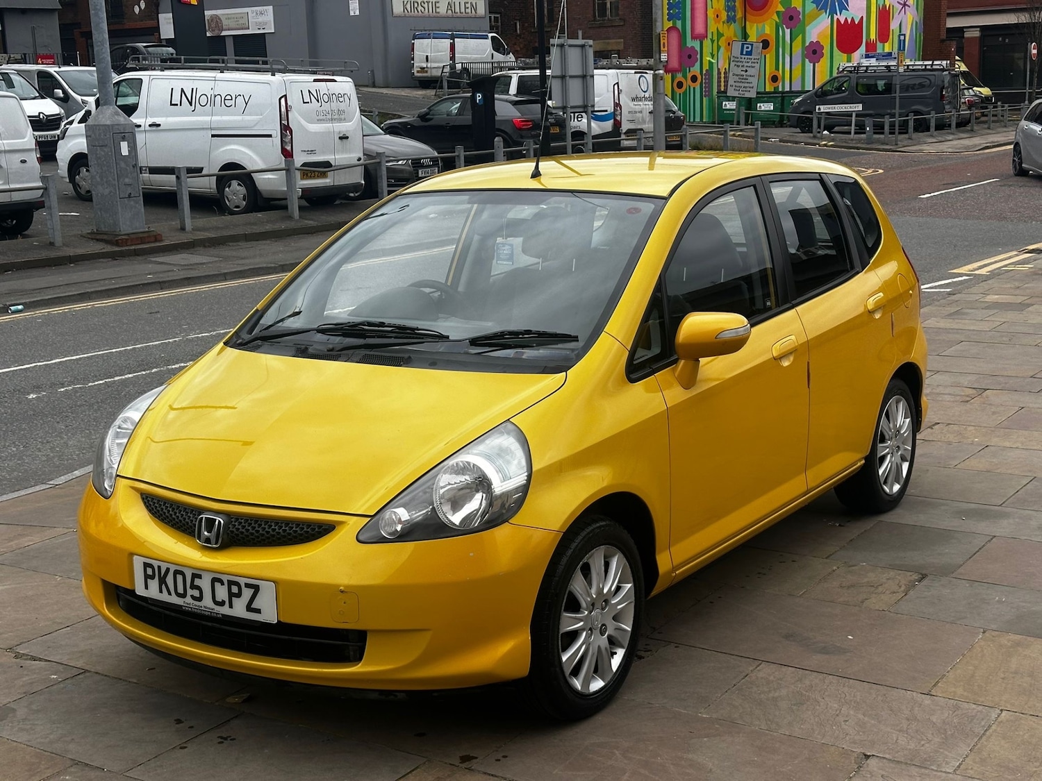 Used Honda Jazz 2005 for sale - 77884483: Photo 3