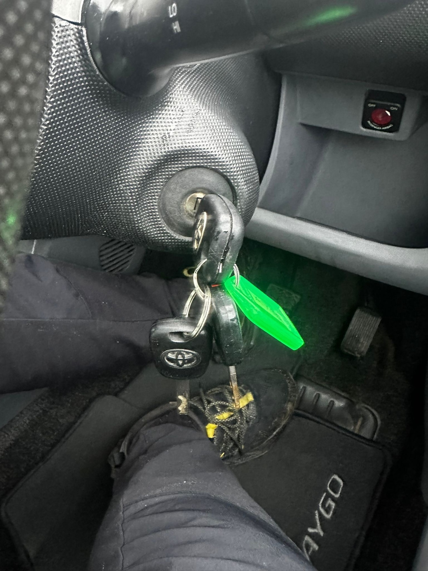 Used Toyota AYGO 2011 for sale - 77697800: Photo 11