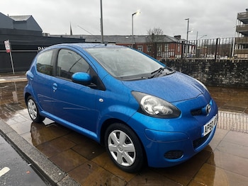 Used Toyota AYGO 2011 for sale - 77697800: Photo