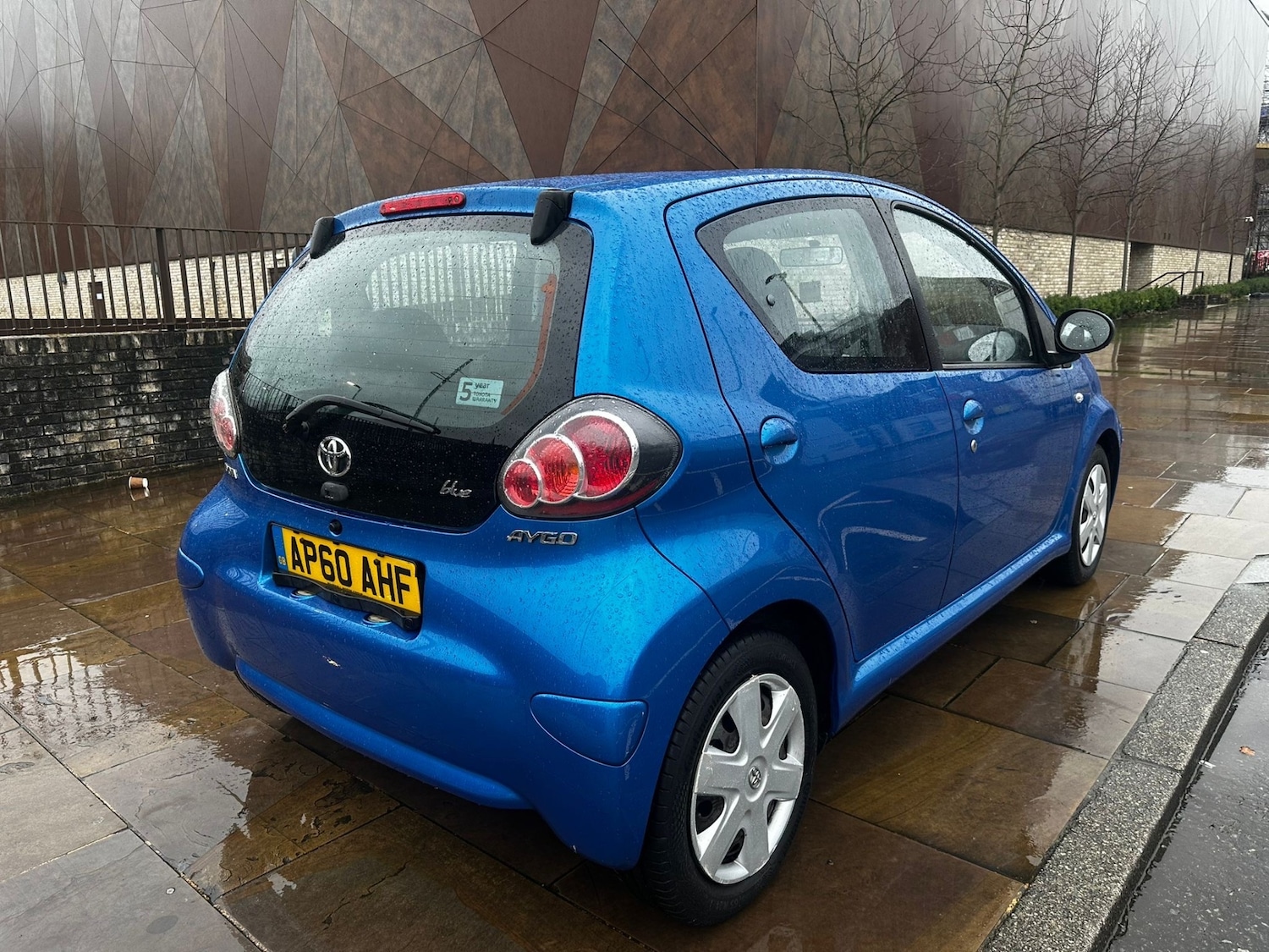 Used Toyota AYGO 2011 for sale - 77697800: Photo 6
