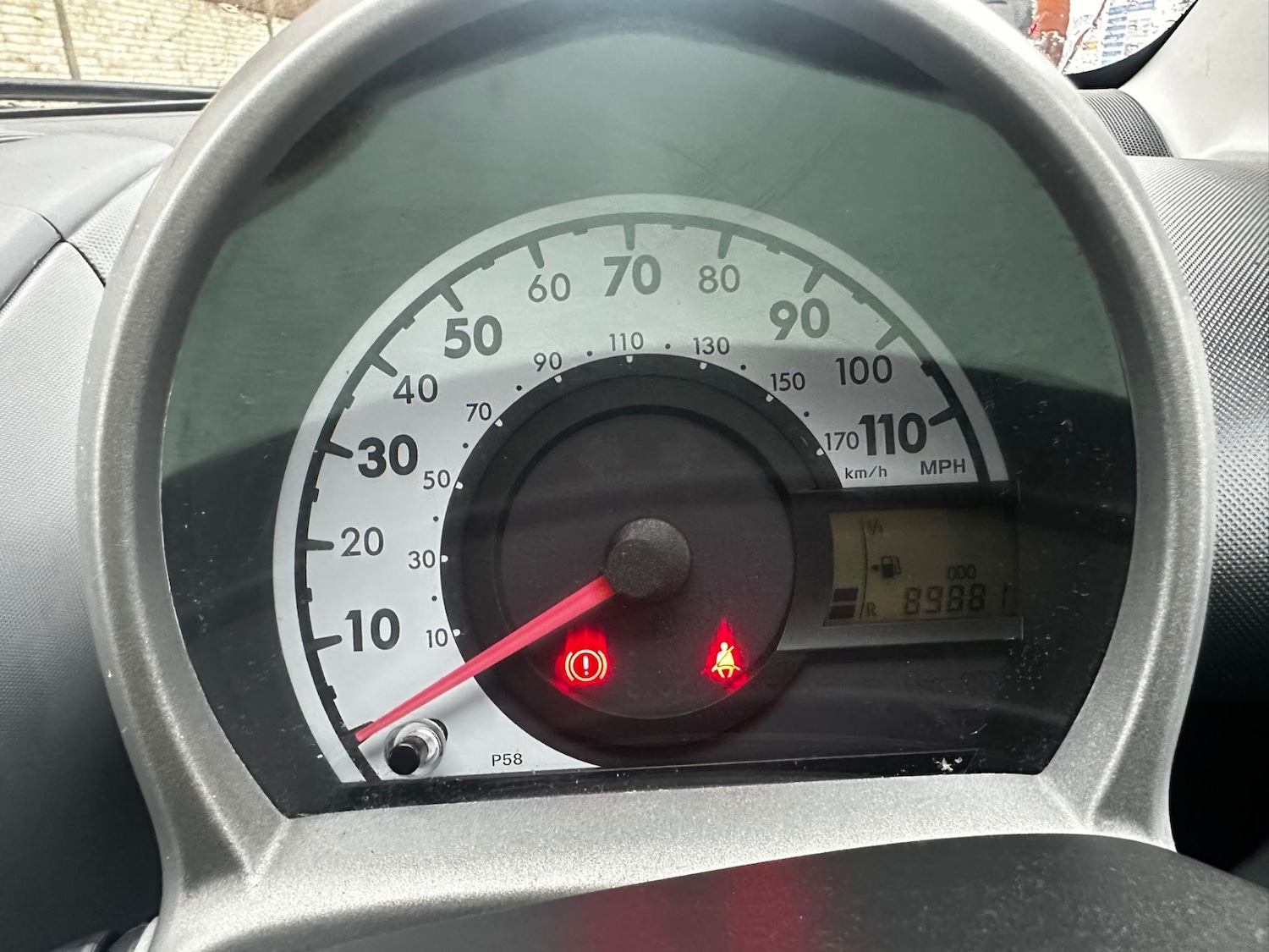 Used Toyota AYGO 2011 for sale - 77697800: Photo 9