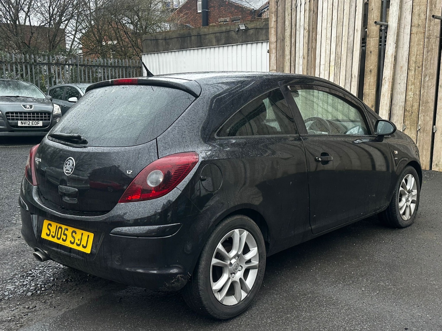 Used Vauxhall Corsa 2010 for sale - 77765868: Photo 3