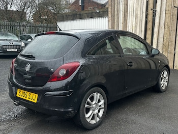 Used Vauxhall Corsa 2010 for sale - 77765868: Photo