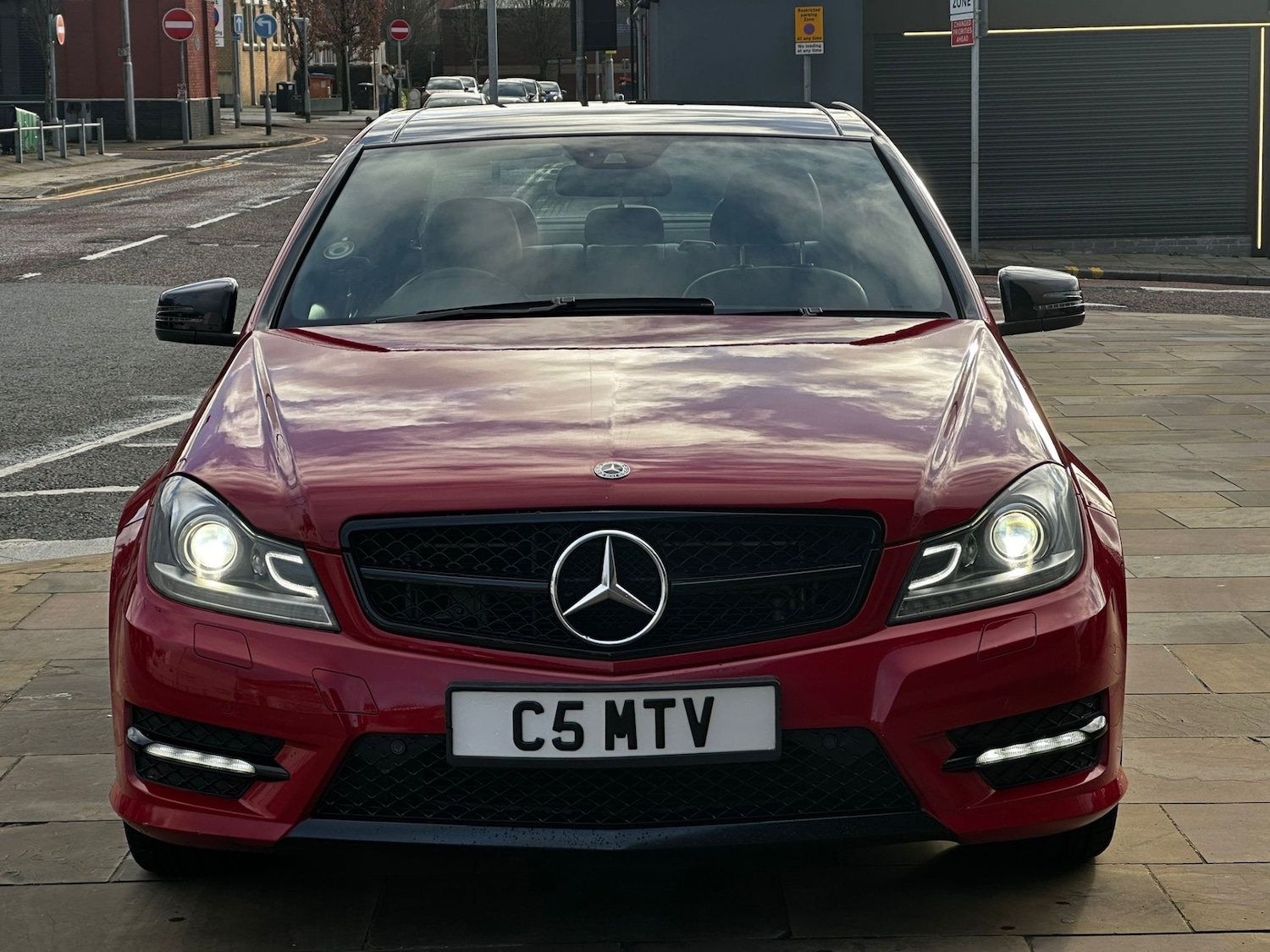 Used Mercedes-Benz C Class 2012 for sale - 77006192: Photo 6