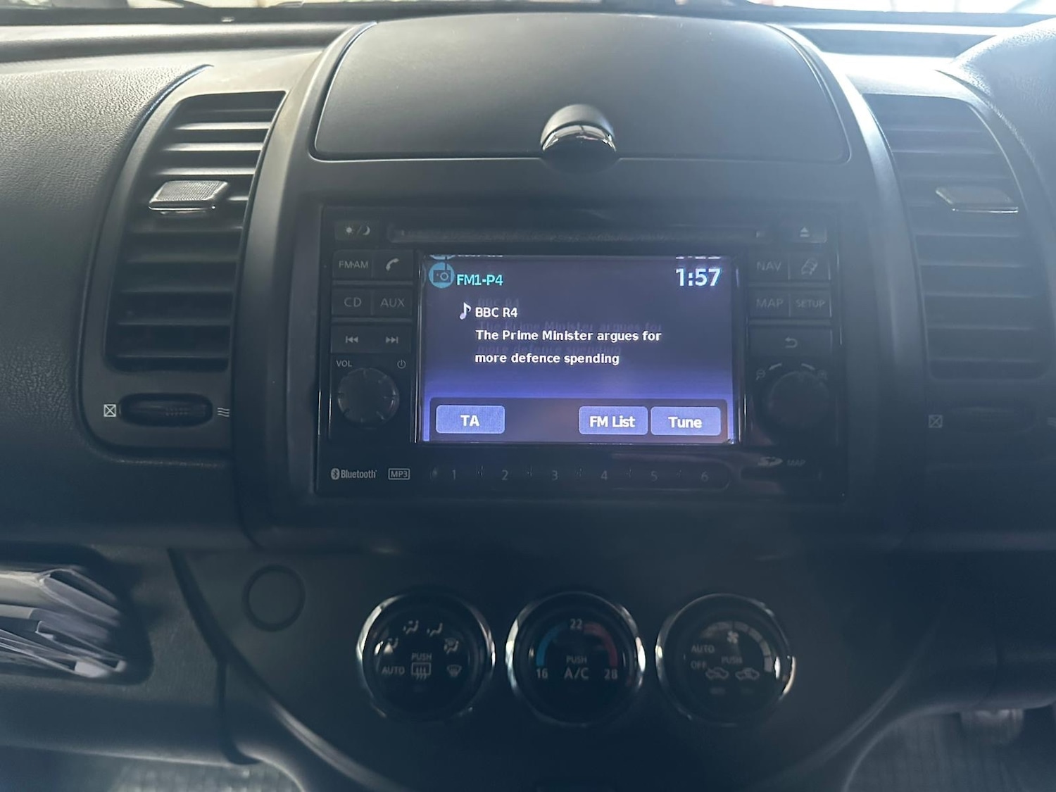 Used Nissan Note 2013 for sale - 77579104: Photo 15