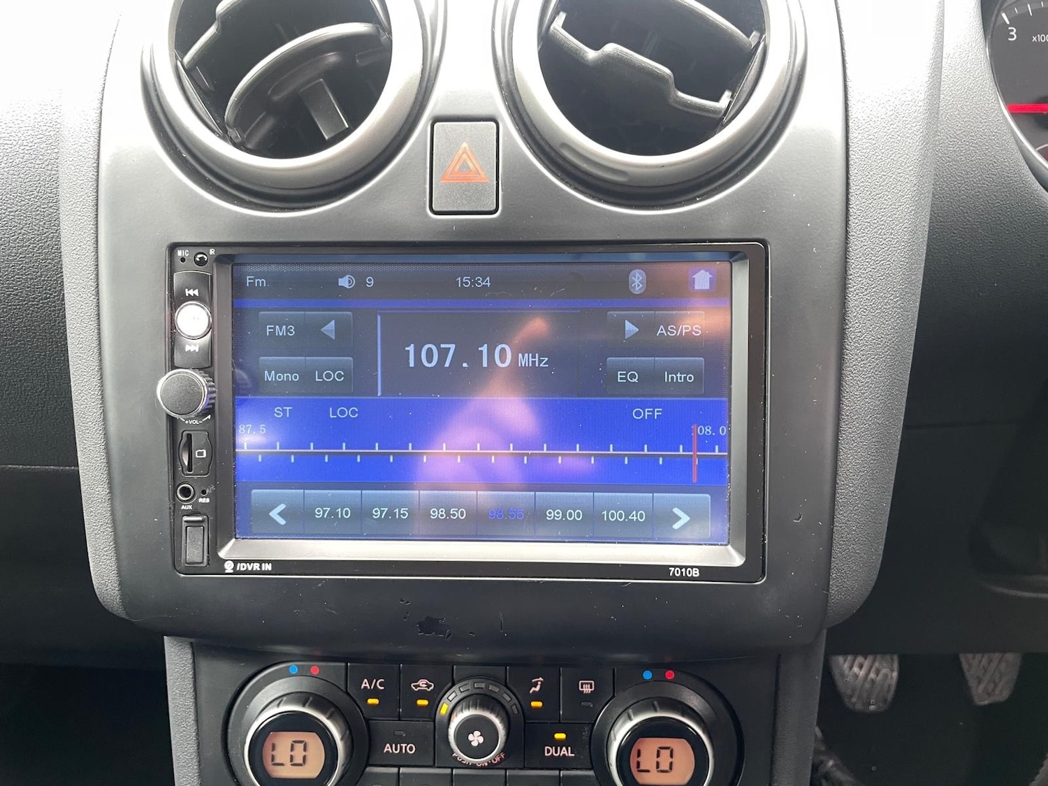 Used Nissan Qashqai 2010 for sale - 76388014: Photo 12