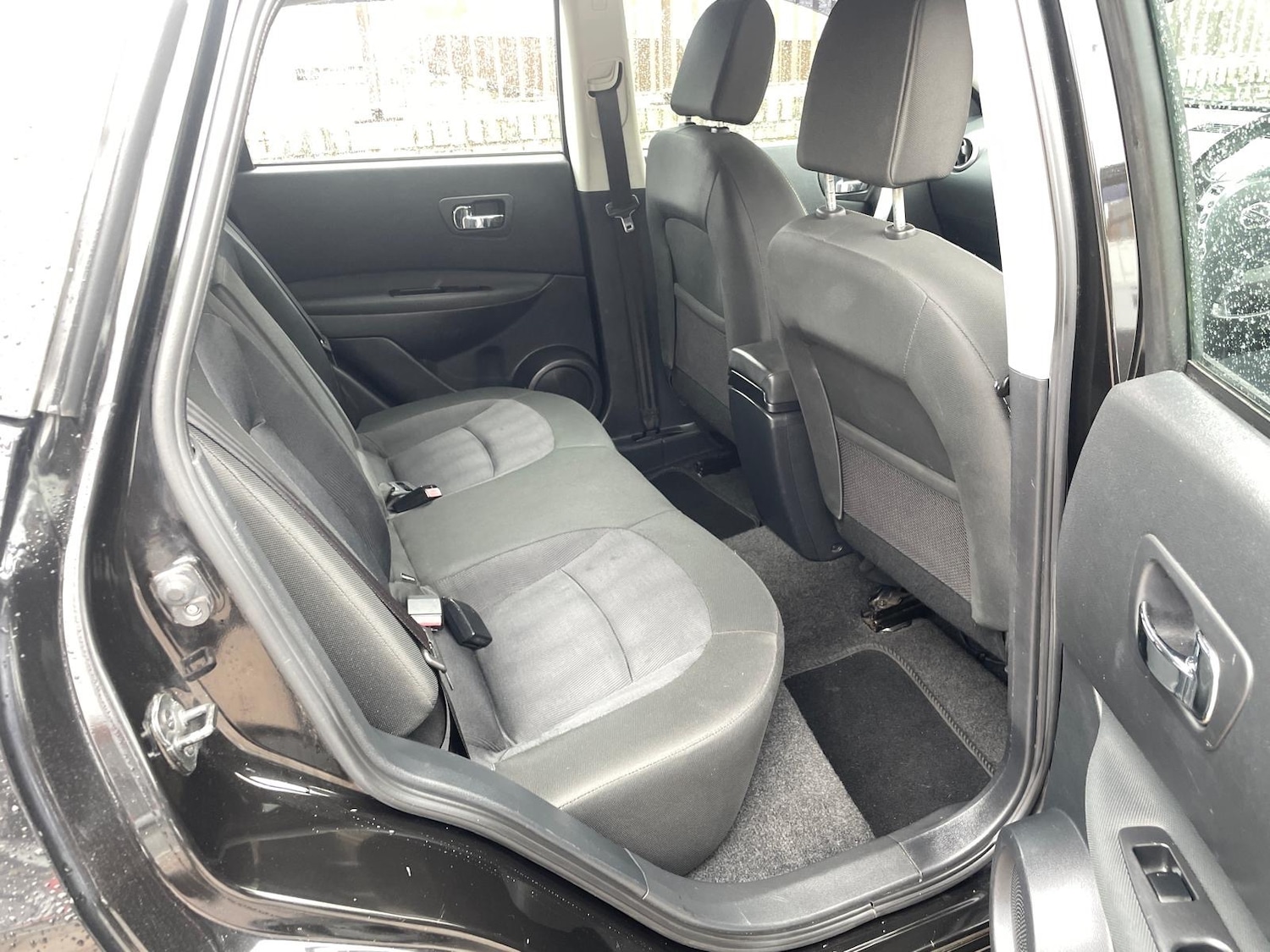 Used Nissan Qashqai 2010 for sale - 76388014: Photo 9