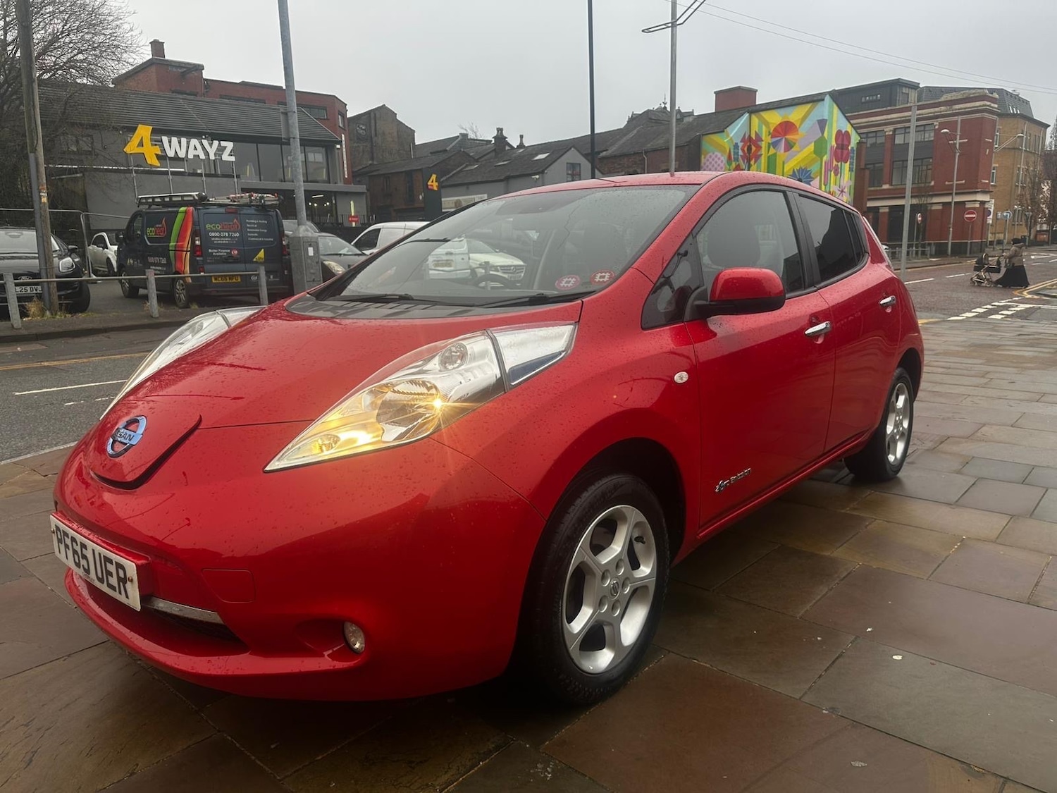 Used Nissan Leaf 2015 for sale - 77286413: Photo 2