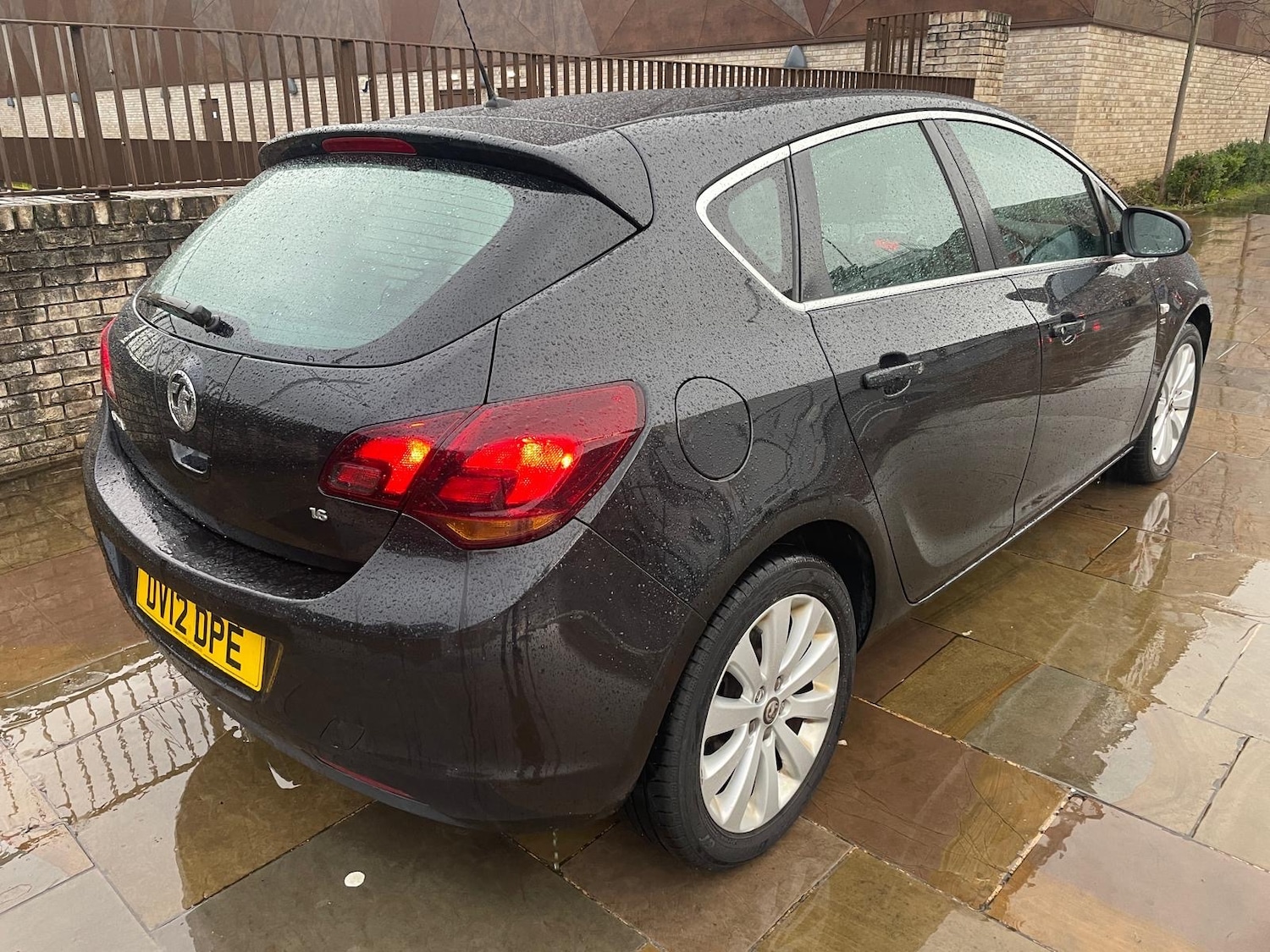 Used Vauxhall Astra 2012 for sale - 76659438: Photo 3