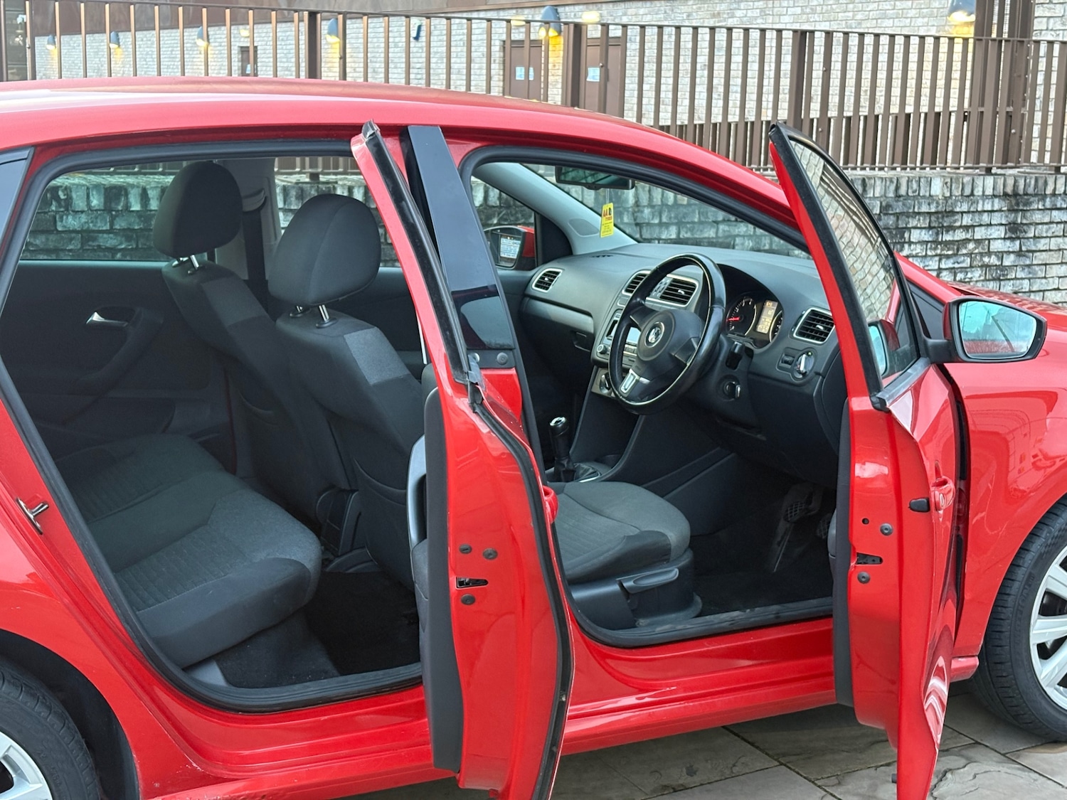 Used Volkswagen Polo 2009 for sale - 76849569: Photo 14