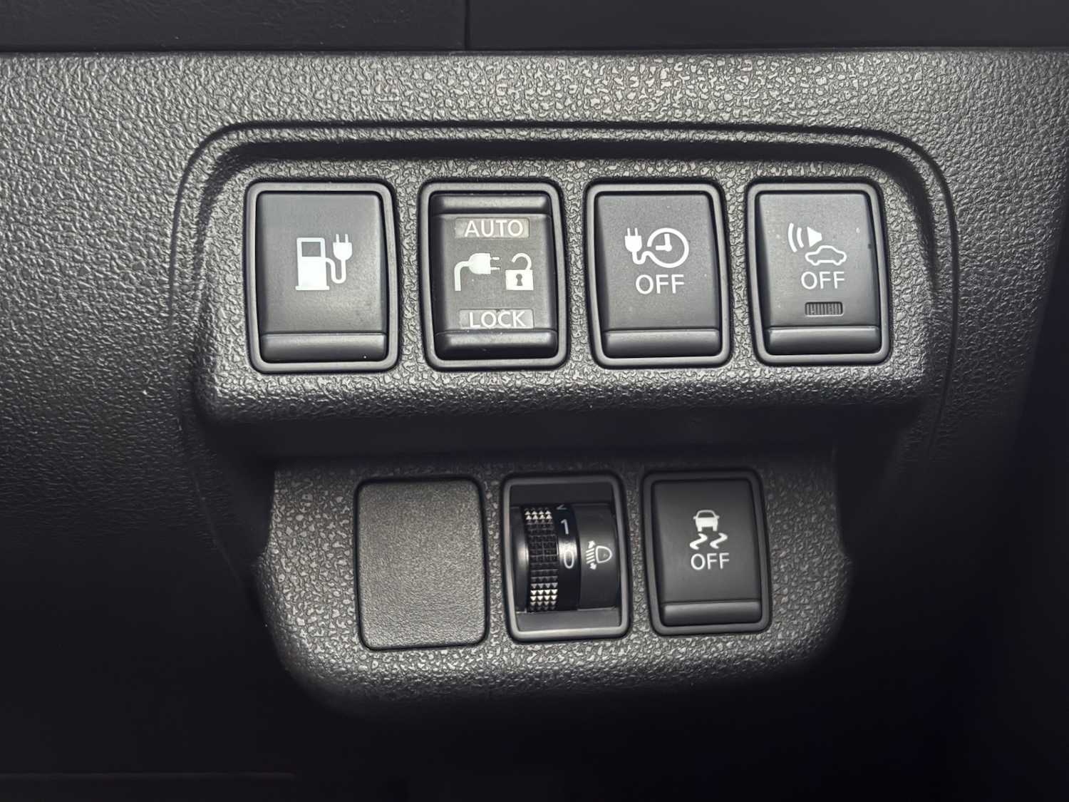 Used Nissan Leaf 2015 for sale - 76445310: Photo 19